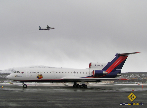 Yakovlev Yak-42D